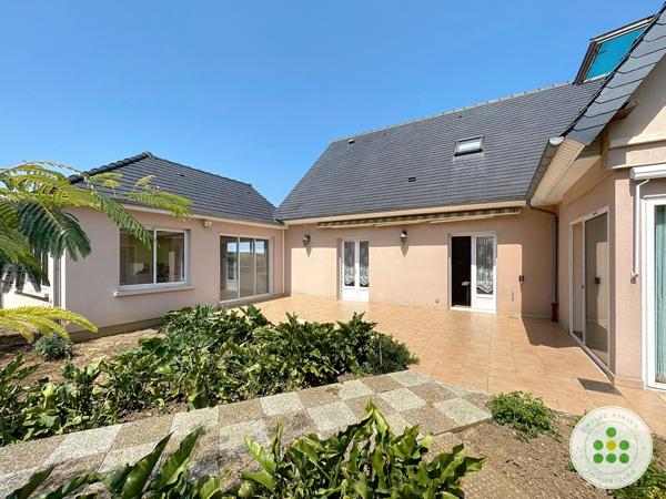 Maison 9 pièces - 209 m²