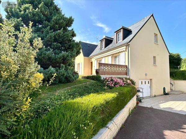 Maison à vendre à Saint-Sauveur-le-Vicomte dans la Manche (50390), ref : 50061-1086379