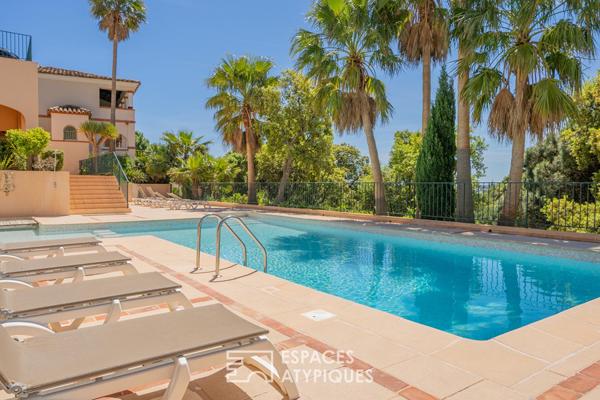 Duplex sur le Golf, avec terrasses et aperçu mer