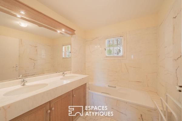 Duplex sur le Golf, avec terrasses et aperçu mer