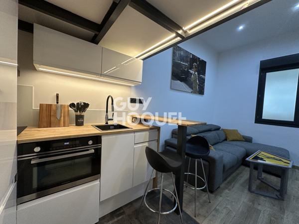 Studio meublé à vendre: , hyper centre de Reims avec possibilité de parking