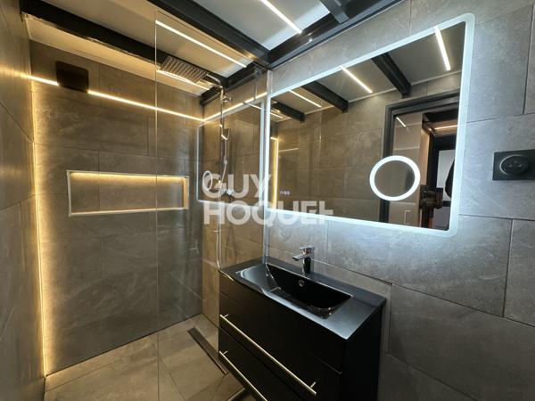 Studio meublé à vendre: , hyper centre de Reims avec possibilité de parking