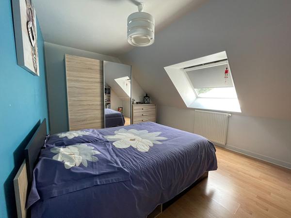 Maison à vendre à Ploeren vie de plain pied 4 chambres jardin 1300 m² environ sans vis-à-vis