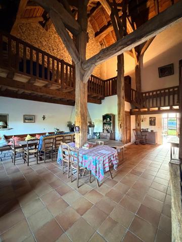 Ancienne ferme Jurassienne au calme