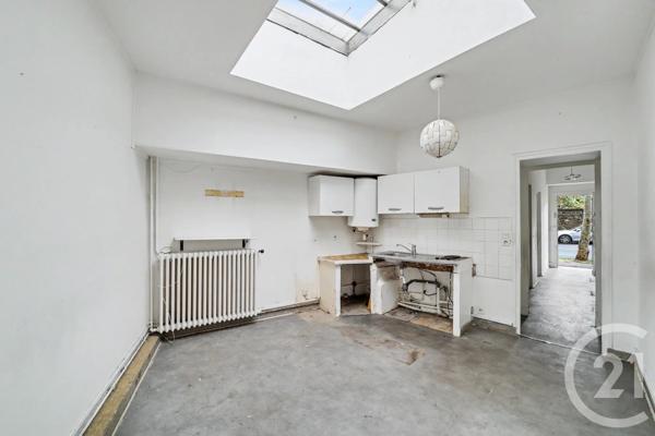à vendre  98 m 2   VANVES  - 92
