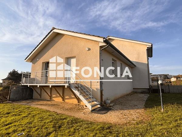 Location Maison 3 pièces 78 m² - COMMELLE Porte-des-bonneveaux 38260