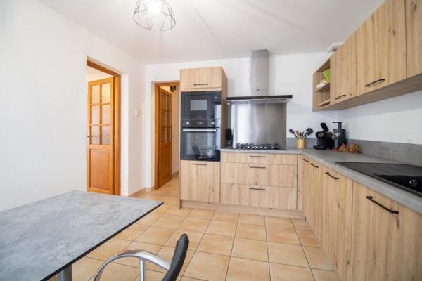 Location / Maison T4