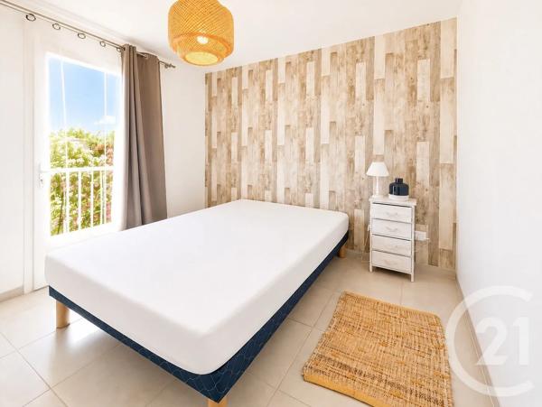 Maison à vendre  6 pièces - 111,66 m 2   MONCALE  - 202