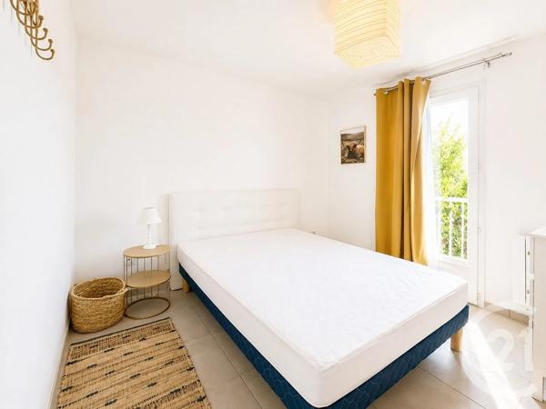 Maison à vendre  6 pièces - 111,66 m 2   MONCALE  - 202