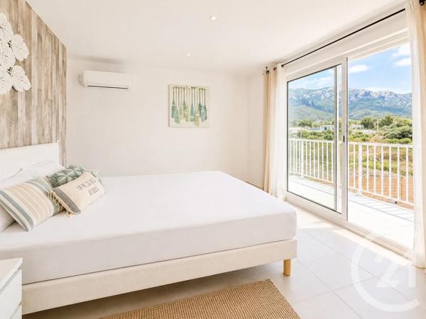 Maison à vendre  6 pièces - 111,66 m 2   MONCALE  - 202