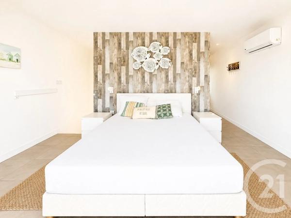 Maison à vendre  6 pièces - 111,66 m 2   MONCALE  - 202