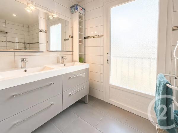 Maison à vendre  6 pièces - 111,66 m 2   MONCALE  - 202