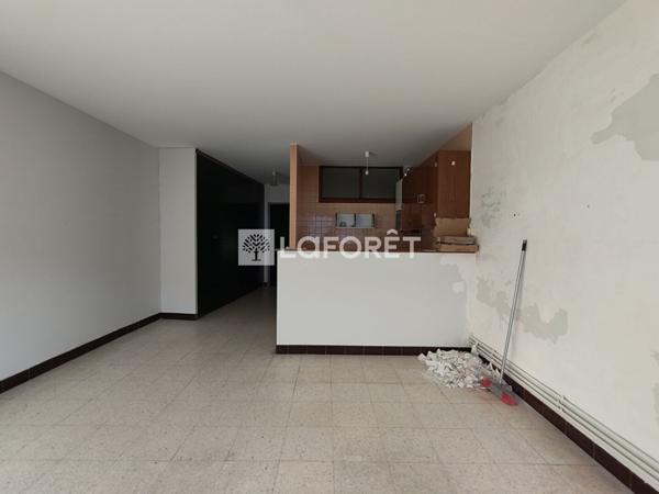 Location local commercial Hesdin - 46 m² - 310 €/mois