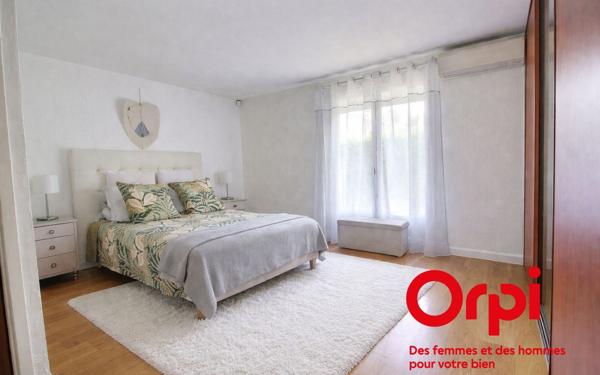 Maison à vendre    7 pièces •  Élancourt