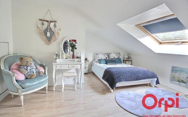 Maison à vendre    7 pièces •  Élancourt