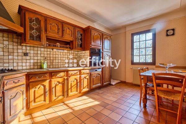 Maison 8 pièces - 200 m²