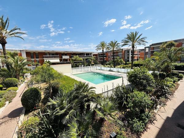 3 pièces lumineux – Vue mer – Résidence récente avec piscine