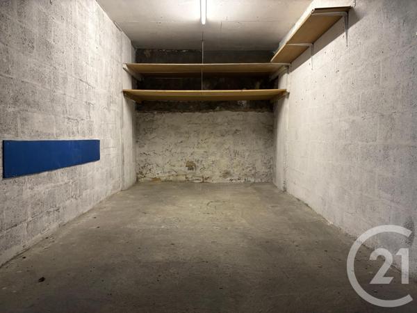 Parking à vendre  12,60 m2 PARIS - 75012