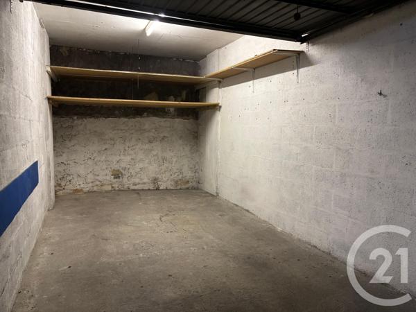 Parking à vendre  12,60 m2 PARIS - 75012