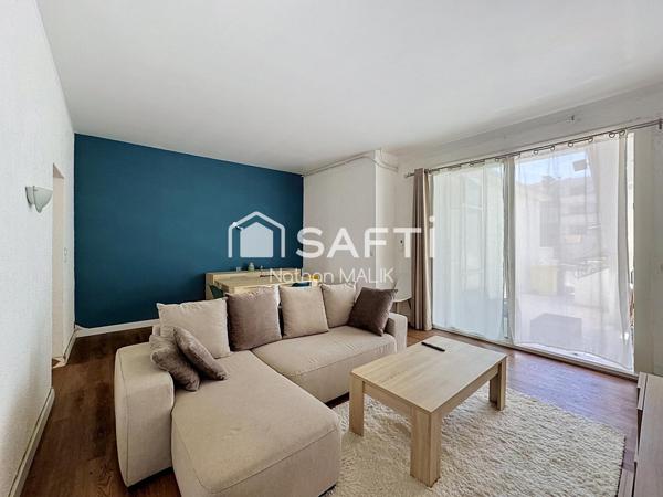 Grand T2 de 61 m² avec cour extérieure