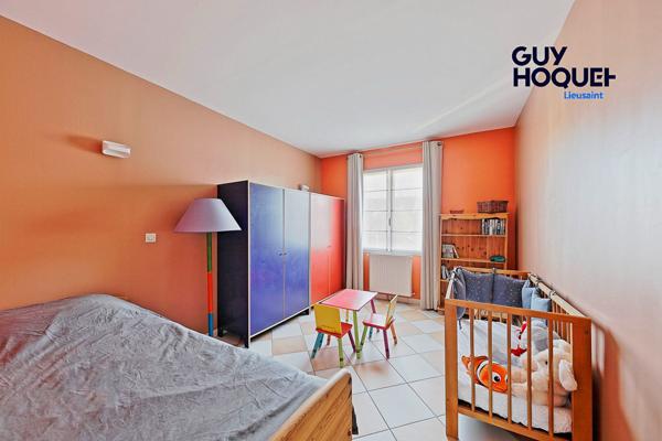 Magnifique maison spacieuse à vendre à Lieusaint - 5 chambres, jardin et garage