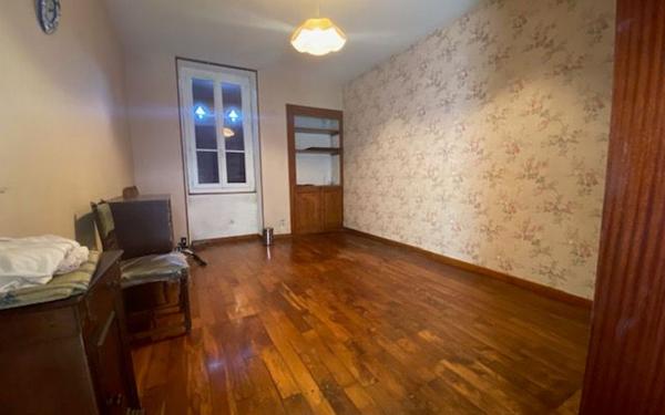 Maison à vendre    17 pièces •  Château-Chinon (Ville)