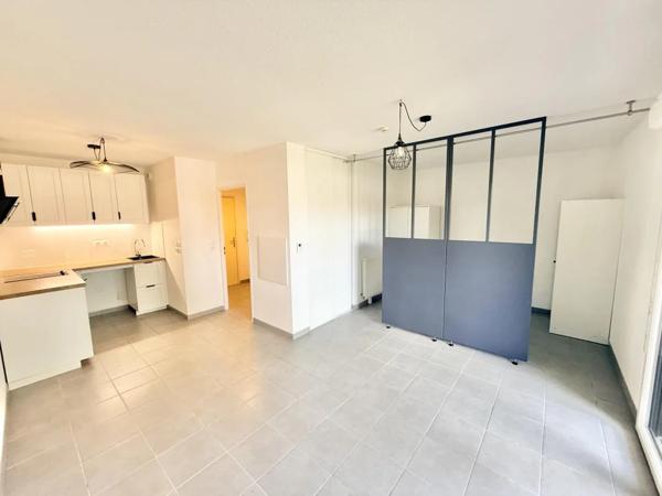 Appartement à louer à Saint-Geniès-Bellevue (31180)