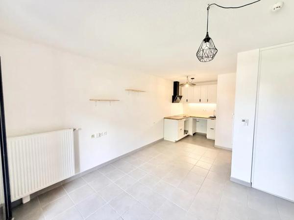 Appartement à louer à Saint-Geniès-Bellevue (31180)