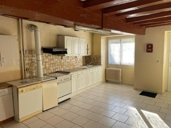 Maison à NOYEN-SUR-SARTHE, 72430 - 4 pièces 90m²