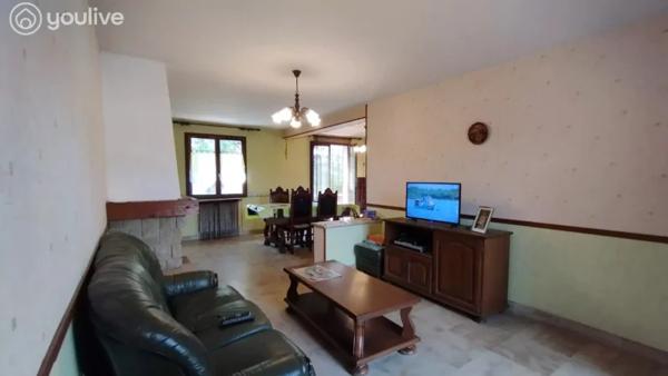PROCHE DE SOISSONS – PAVILLON 4 CHAMBRES