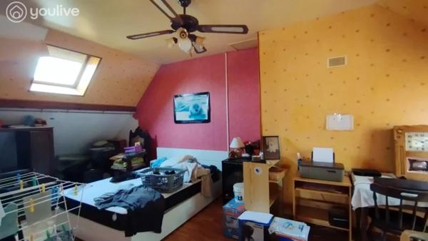 PROCHE DE SOISSONS – PAVILLON 4 CHAMBRES
