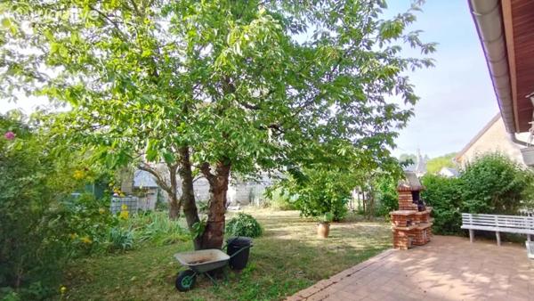 PROCHE DE SOISSONS – PAVILLON 4 CHAMBRES