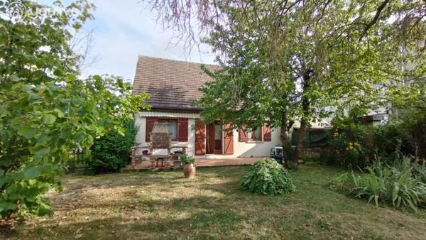 PROCHE DE SOISSONS – PAVILLON 4 CHAMBRES