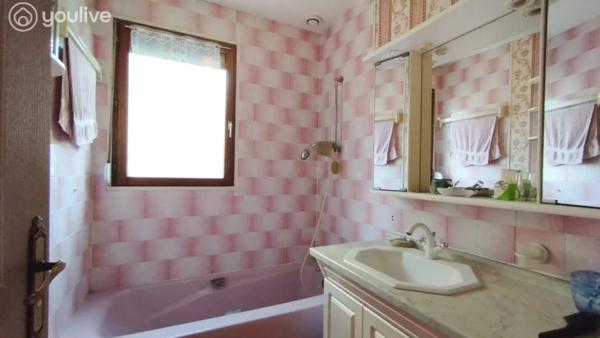 PROCHE DE SOISSONS – PAVILLON 4 CHAMBRES