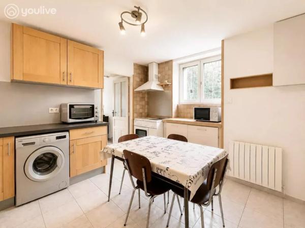 Maison de village avec 2 appartements –Petite Vue mer et montagne