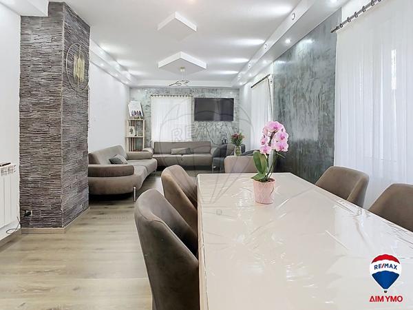 Maison 6 chambre(s) à vendre - Ingersheim, Haut-Rhin - 68