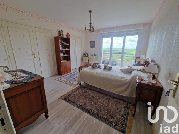 Maison à vendre 8 pièces 303 m² Lézinnes