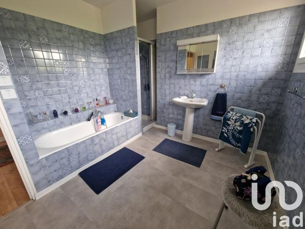 Maison à vendre 8 pièces 303 m² Lézinnes