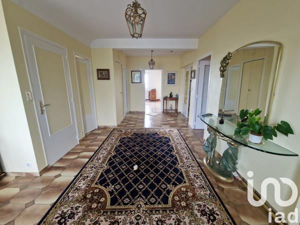 Maison à vendre 8 pièces 303 m² Lézinnes