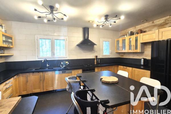Maison à vendre 6 pièces 226 m² Lédenon