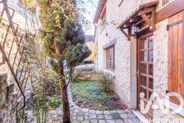 Maison à vendre 4 pièces 90 m² Carrières-sur-Seine