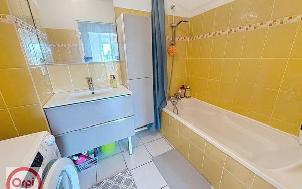 Appartement à louer    3 pièces • 59 m2 Pau