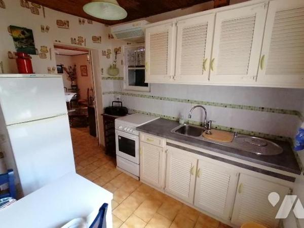 NOUVEAUTE ETUDE TRENTE CINQ NOTAIRES !!! Sur la commune du POULIGUEN, au c?ur du centre-ville, ...