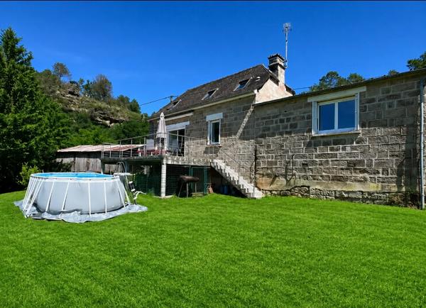 MAISON RÉNOVÉE À 10 MINUTES DE BRIVE