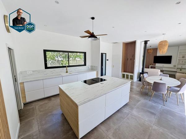 Maison T5 160 m² avec piscine Rt 2012