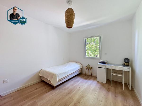 Maison T5 160 m² avec piscine Rt 2012