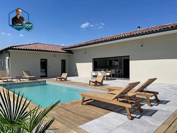 Maison T5 160 m² avec piscine Rt 2012