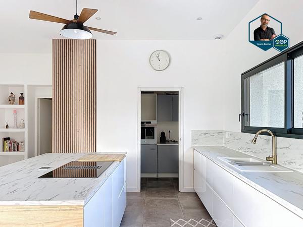 Maison T5 160 m² avec piscine Rt 2012