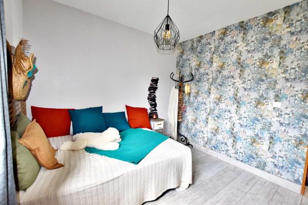 SOLLIES TOUCAS (83) - MAISON COUP DE COEUR DE 150 M² 6 PIECES - VUE IMPRENABLE - ATYPIQUE LUMINEUSE ET AU CALME