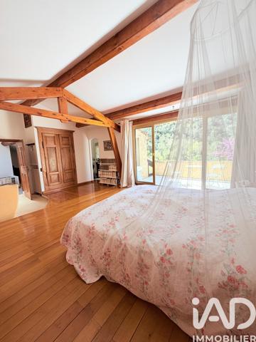 Maison à vendre 7 pièces 230 m² Tourrette-Levens